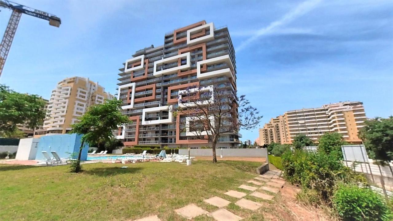 Apartamentos Turisticos Rocha Tower 16E Portimão Eksteriør bilde