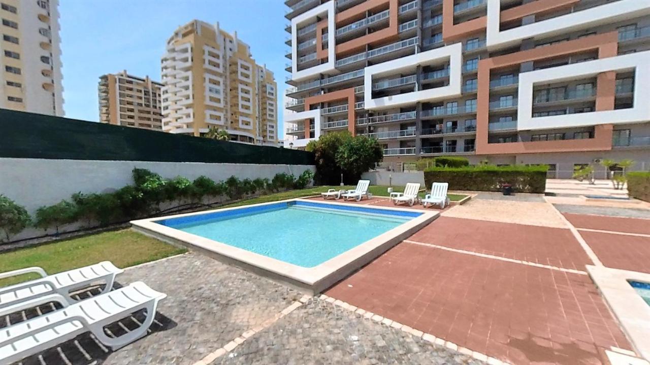 Apartamentos Turisticos Rocha Tower 16E Portimão Eksteriør bilde